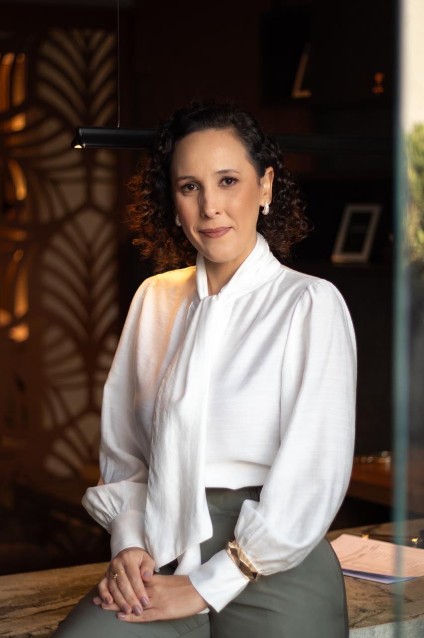 Dra. Laisce Cavalcante